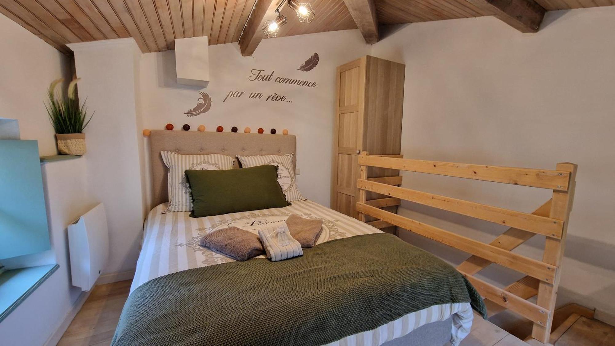 Home Et Holiday La Muscadelle Viviers Ngoại thất bức ảnh